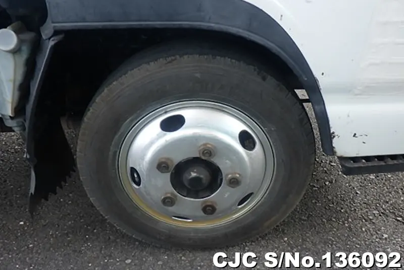 2006 Isuzu / Elf Stock No. 136092