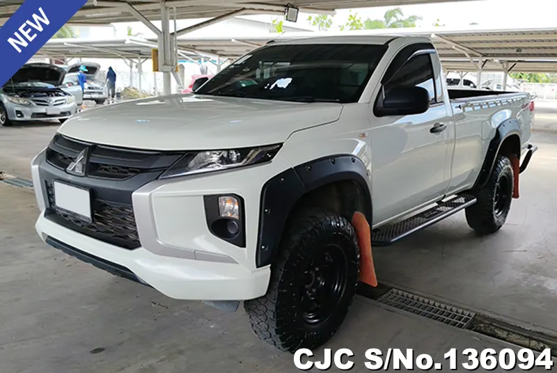 2023 Mitsubishi / Triton Stock No. 136094