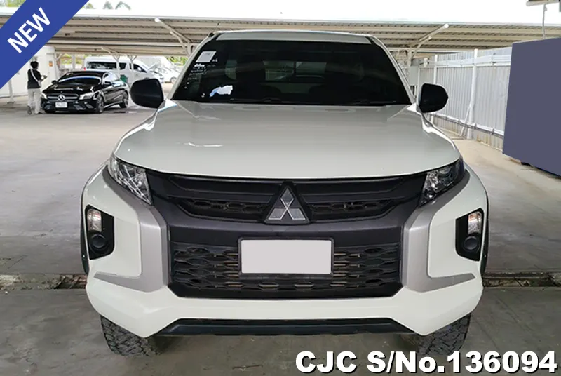 2023 Mitsubishi / Triton Stock No. 136094
