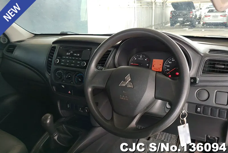 2023 Mitsubishi / Triton Stock No. 136094