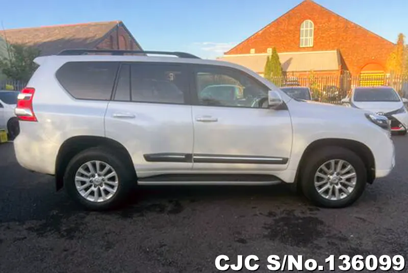 2014 Toyota / Land Cruiser Prado Stock No. 136099