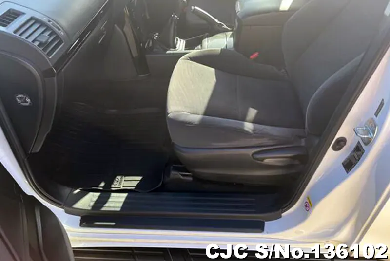 2014 Toyota / Land Cruiser Prado Stock No. 136102