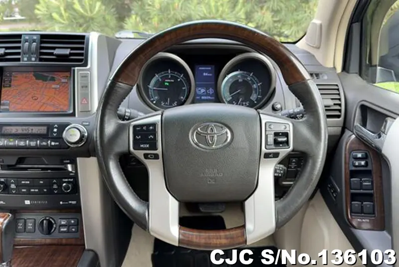 2013 Toyota / Land Cruiser Prado Stock No. 136103