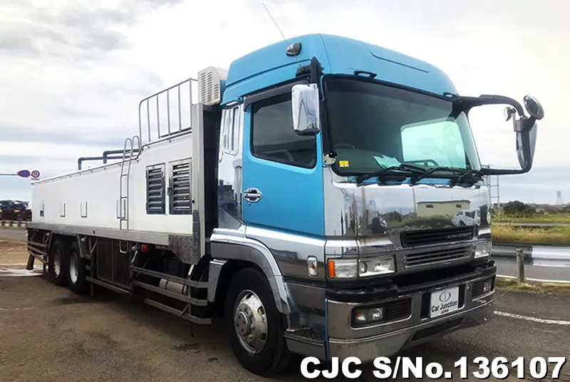 2004 Mitsubishi / Super Great Stock No. 136107