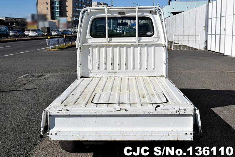 2004 Subaru / Sambar Stock No. 136110