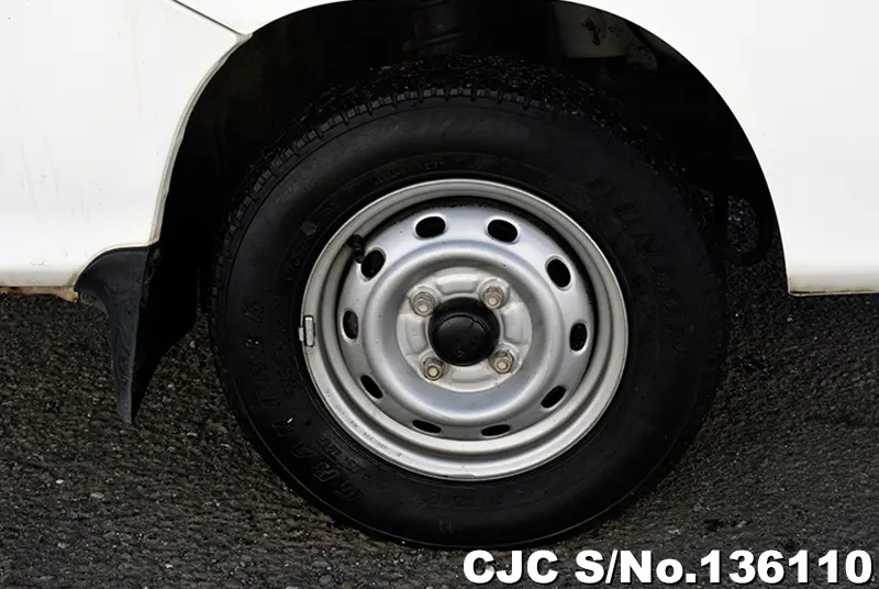 2004 Subaru / Sambar Stock No. 136110