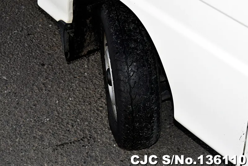 2004 Subaru / Sambar Stock No. 136110