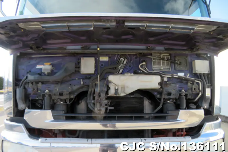2005 Nissan / UD Stock No. 136111