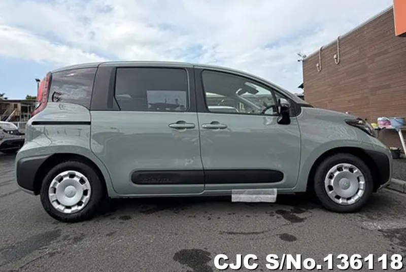 2026 Toyota / Sienta Stock No. 136118