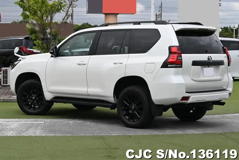 2024 Toyota / Land Cruiser Prado Stock No. 136119
