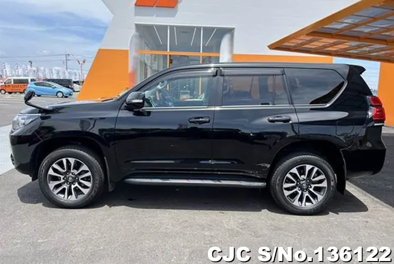 2023 Toyota / Land Cruiser Prado Stock No. 136122