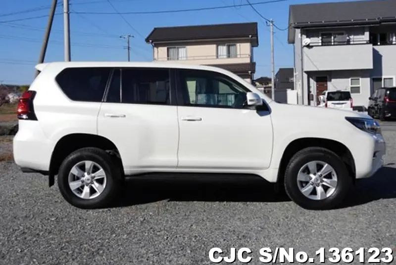 2023 Toyota / Land Cruiser Prado Stock No. 136123