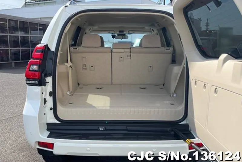 2023 Toyota / Land Cruiser Prado Stock No. 136124