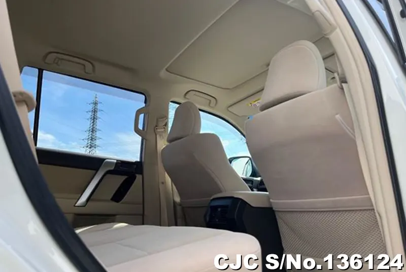2023 Toyota / Land Cruiser Prado Stock No. 136124