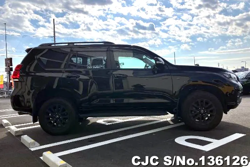 2023 Toyota / Land Cruiser Prado Stock No. 136126