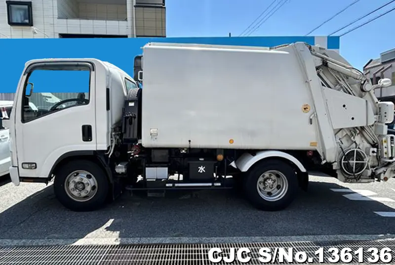2008 Isuzu / Elf Stock No. 136136