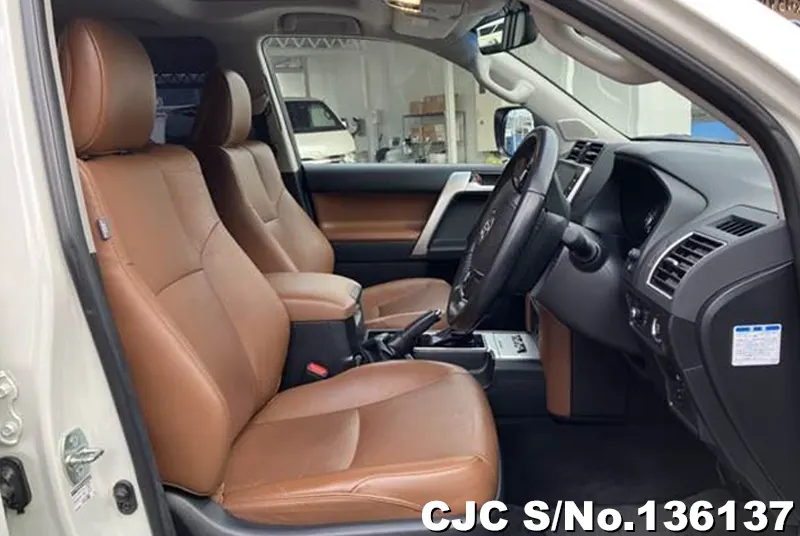 2022 Toyota / Land Cruiser Prado Stock No. 136137