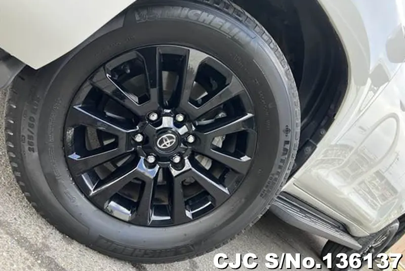 2022 Toyota / Land Cruiser Prado Stock No. 136137