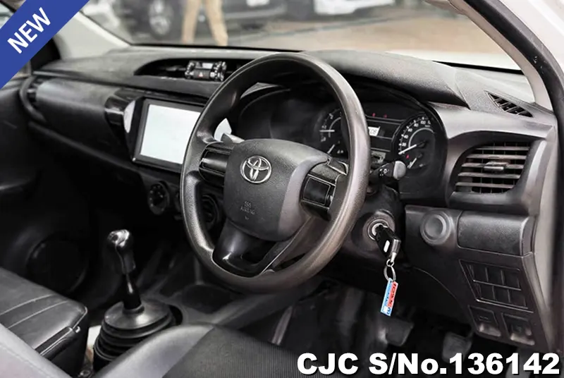 2022 Toyota / Hilux / Revo Stock No. 136142