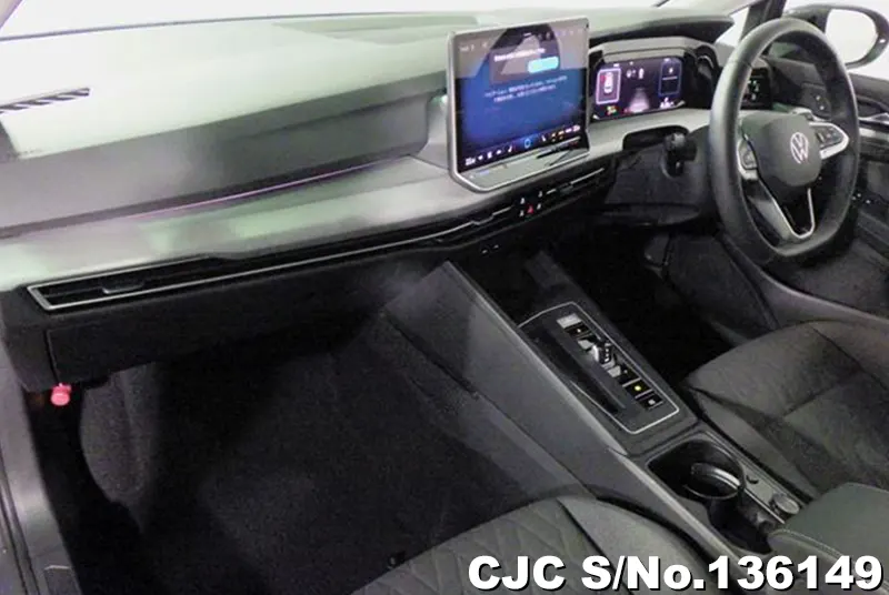 2025 Volkswagen / Golf Stock No. 136149