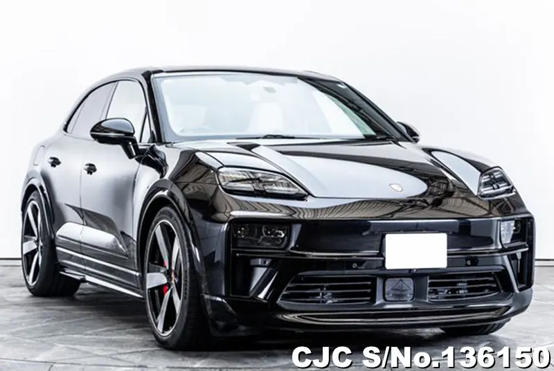2026 Porsche / Macan Stock No. 136150