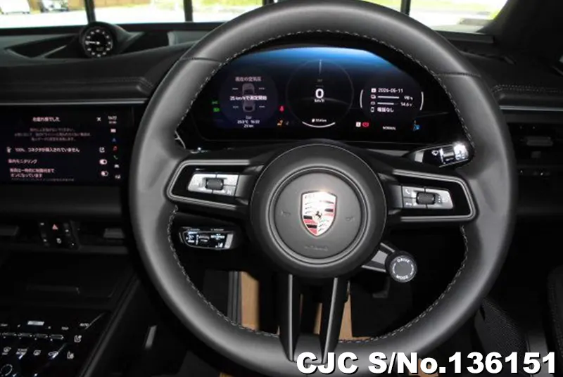 2026 Porsche / Macan Stock No. 136151
