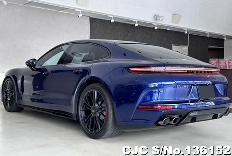 2026 Porsche / Panamera Stock No. 136152