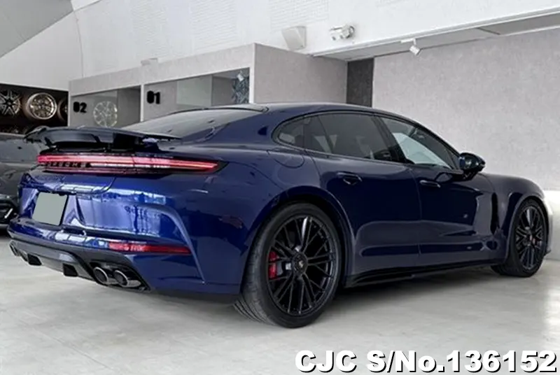 2026 Porsche / Panamera Stock No. 136152