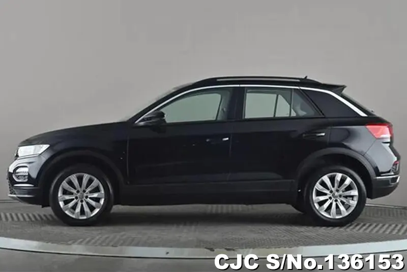 2019 Volkswagen / T-Roc Stock No. 136153