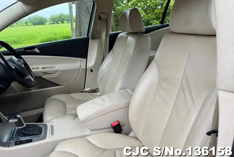 2009 Volkswagen / Passat Stock No. 136158