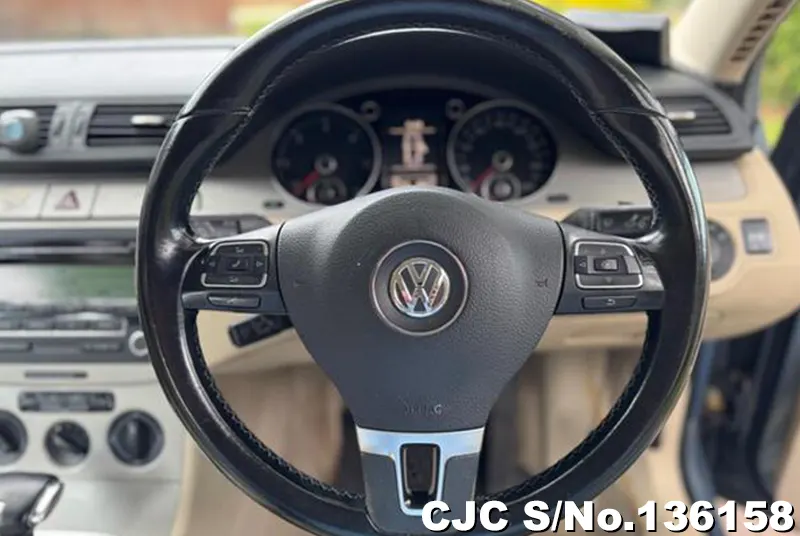 2009 Volkswagen / Passat Stock No. 136158