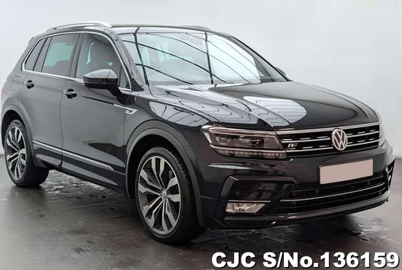 2017 Volkswagen / Tiguan Stock No. 136159