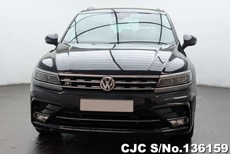 2017 Volkswagen / Tiguan Stock No. 136159