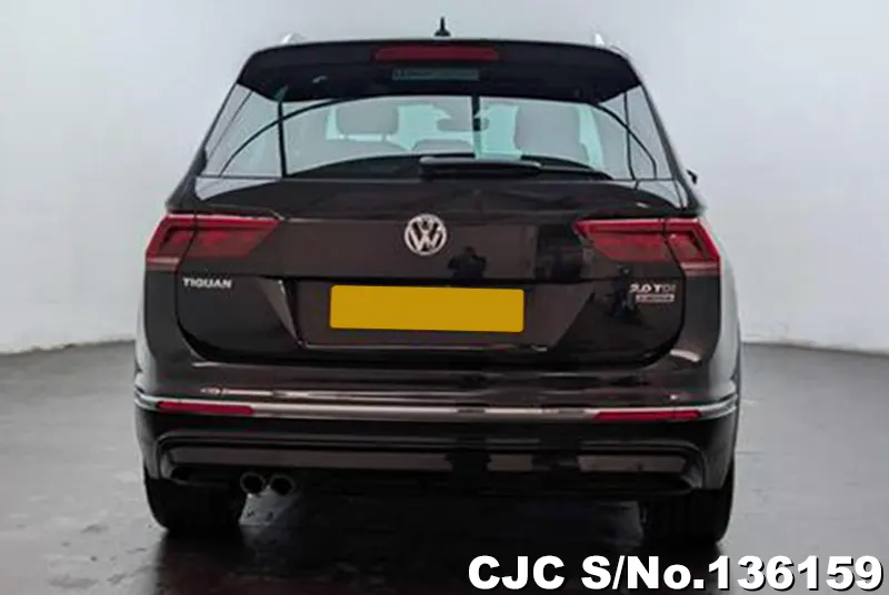 2017 Volkswagen / Tiguan Stock No. 136159