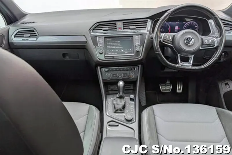 2017 Volkswagen / Tiguan Stock No. 136159