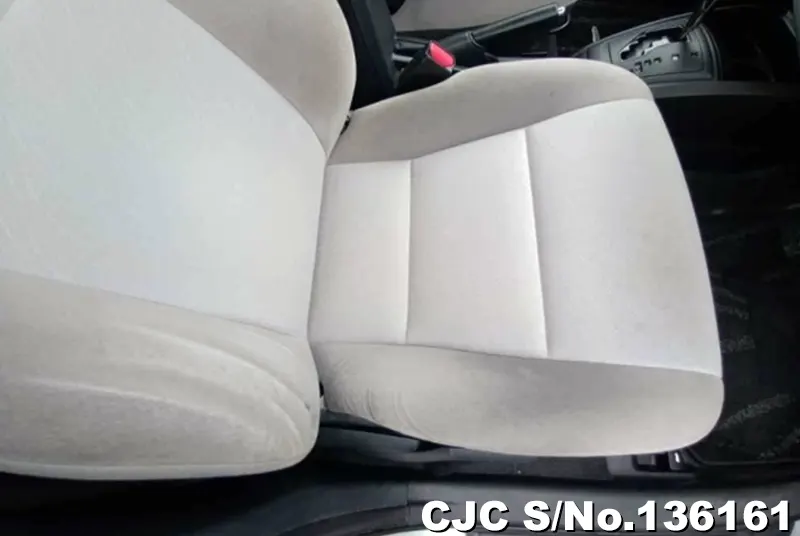 2016 Toyota / Corolla Axio Stock No. 136161