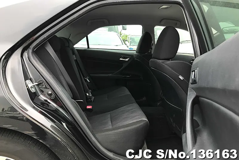 2017 Toyota / Mark X Stock No. 136163