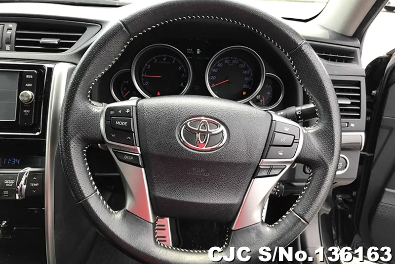 2017 Toyota / Mark X Stock No. 136163