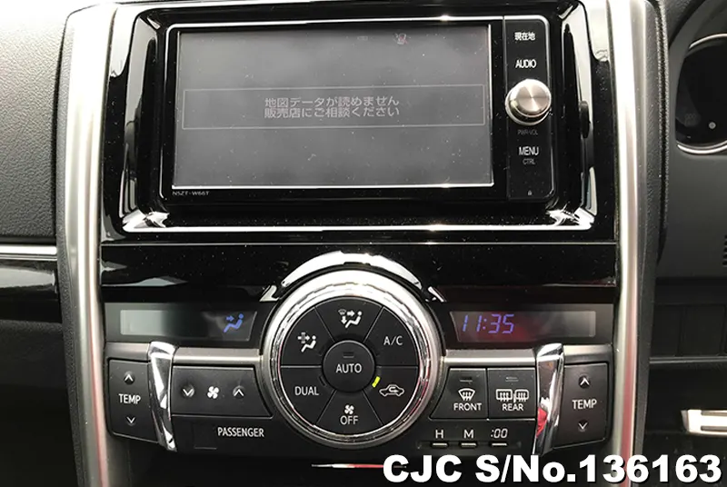 2017 Toyota / Mark X Stock No. 136163