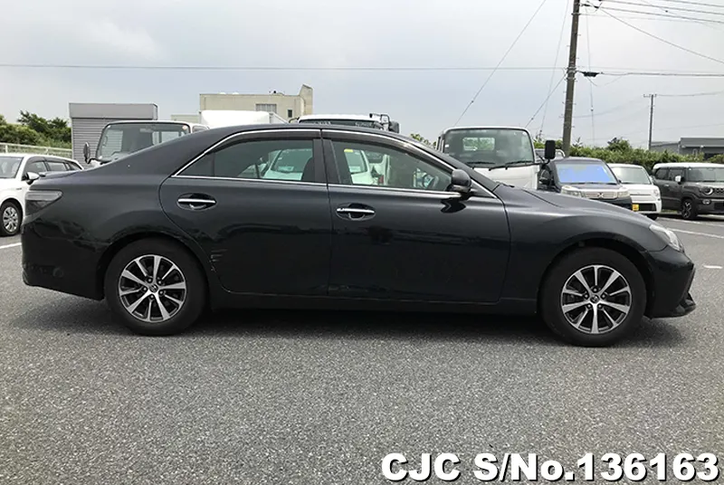 2017 Toyota / Mark X Stock No. 136163