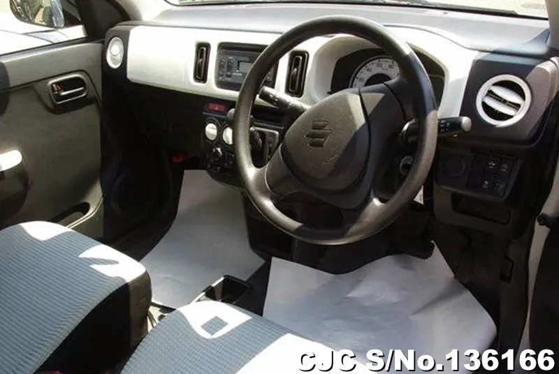 2017 Suzuki / Alto Stock No. 136166