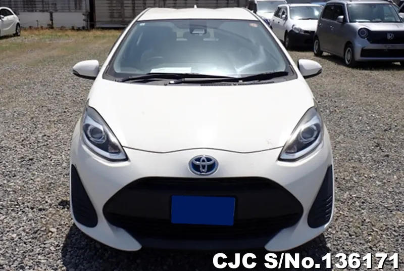 2019 Toyota / Aqua Stock No. 136171