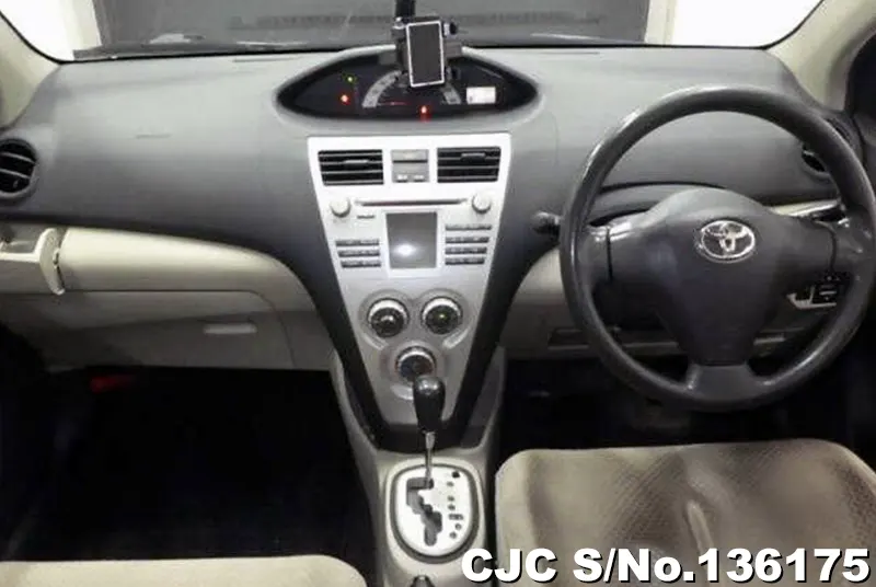 2008 Toyota / Belta Stock No. 136175