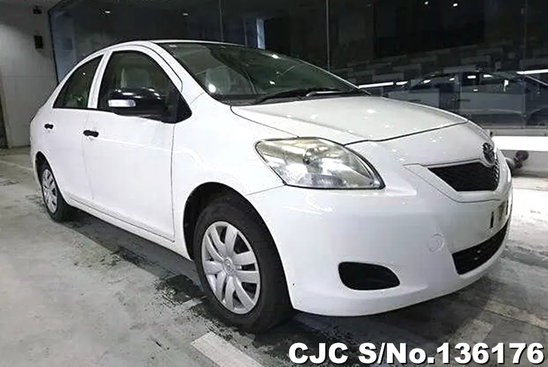 2012 Toyota / Belta Stock No. 136176