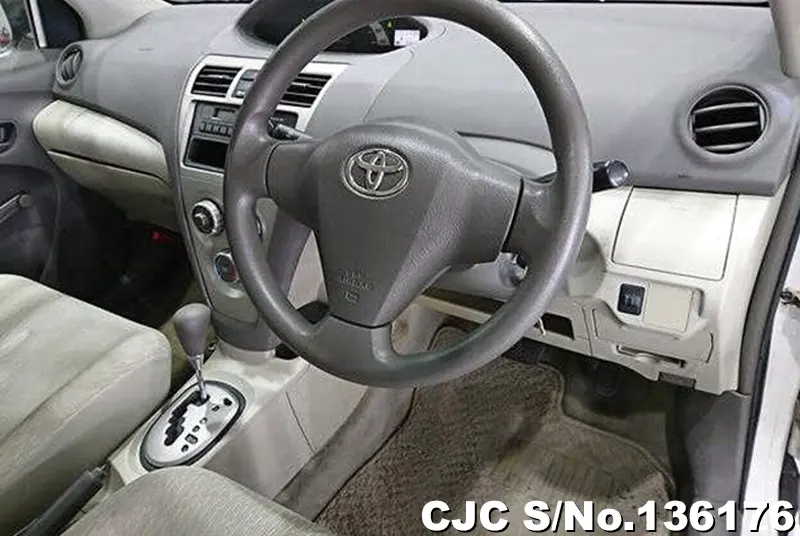 2012 Toyota / Belta Stock No. 136176