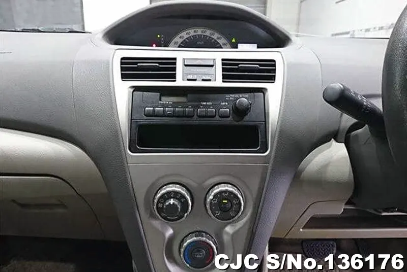 2012 Toyota / Belta Stock No. 136176
