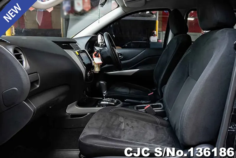 2017 Nissan / Navara Stock No. 136186