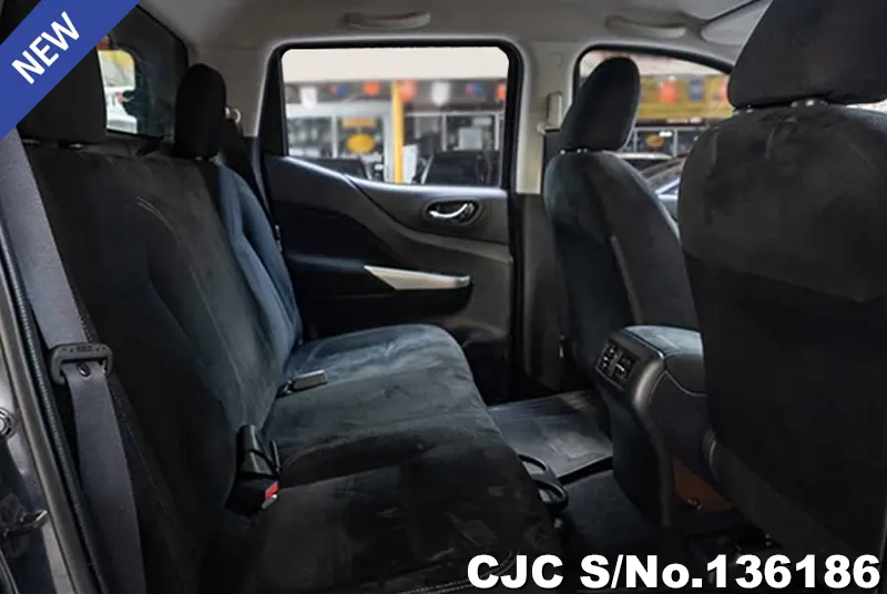 2017 Nissan / Navara Stock No. 136186