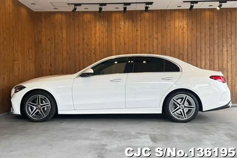 2022 Mercedes Benz / C Class Stock No. 136195