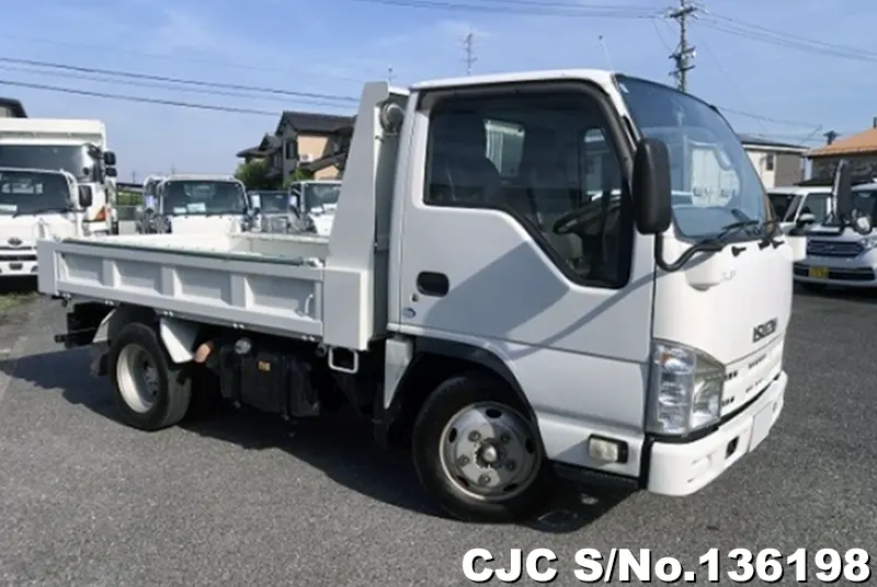 2012 Isuzu / Elf Stock No. 136198